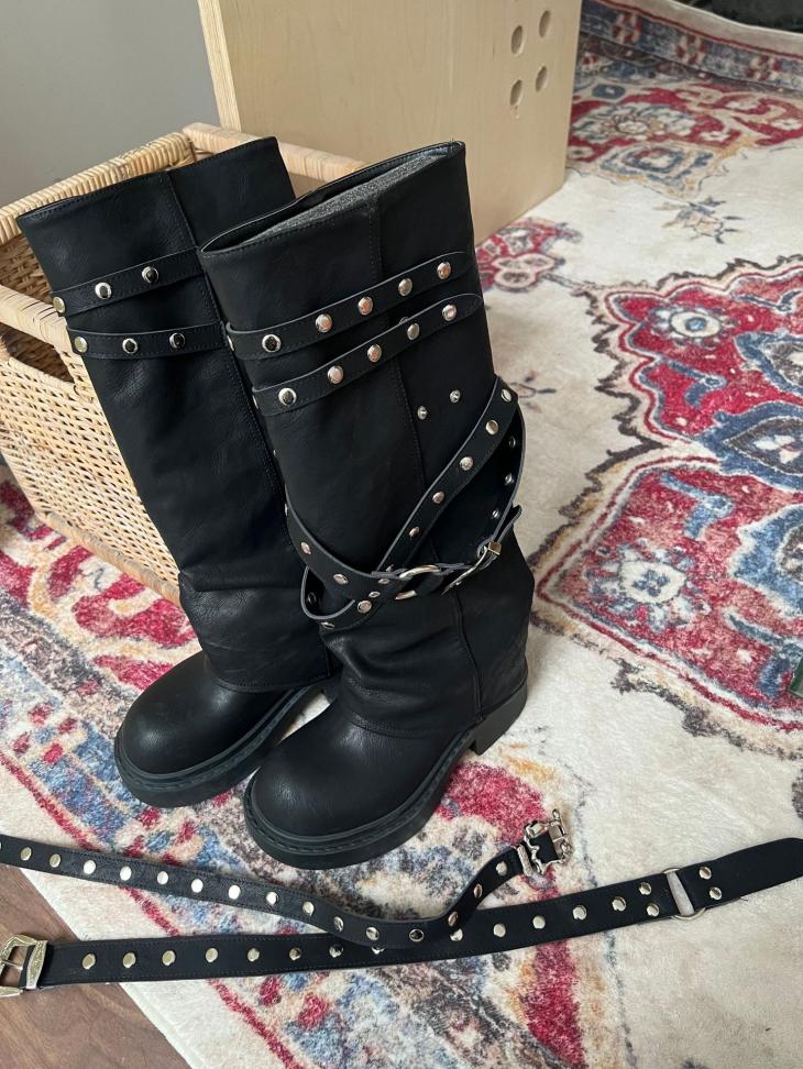 Black Suede Western Heeled Boots  |  Womens Boots Boots Boots