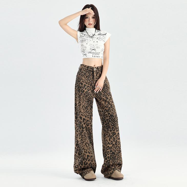 Petite Brown Leopard Relaxed Straight Jeans  |  Womens Jeans Clothing Jeans