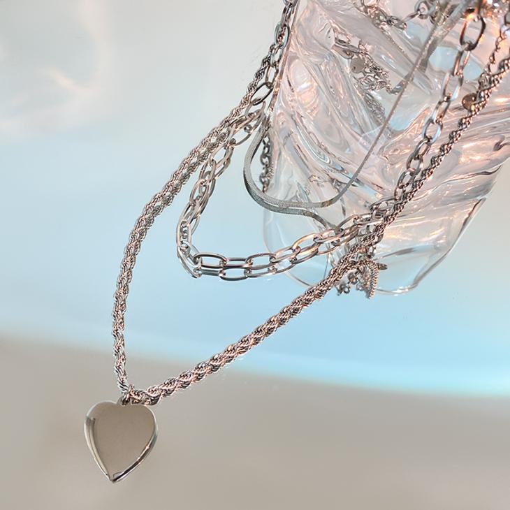 Silver Heart Pendant Chain Necklace  |  Womens Jewellery Accessories Jewellery