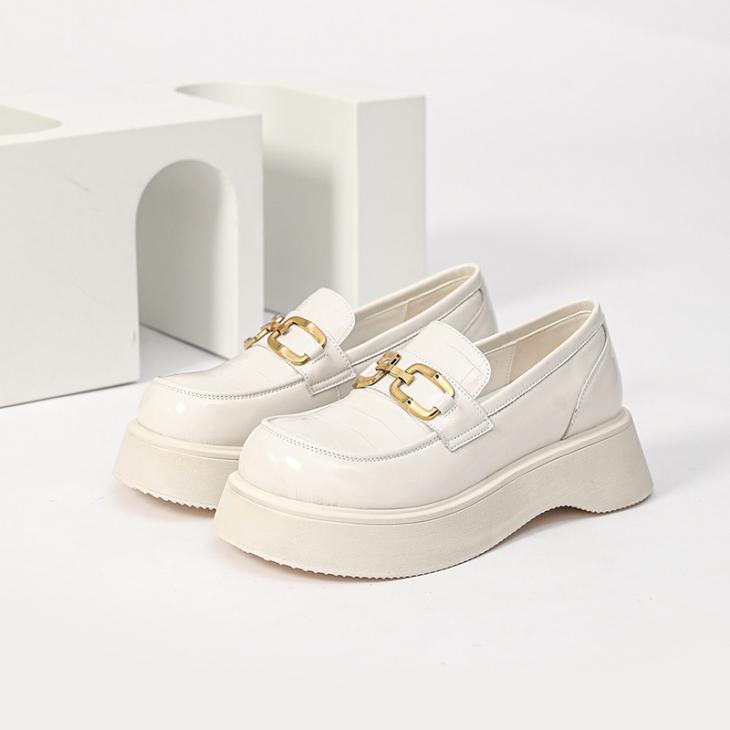 White Chain Tassel Loafers  |  Womens Loafers Loafers Loafers